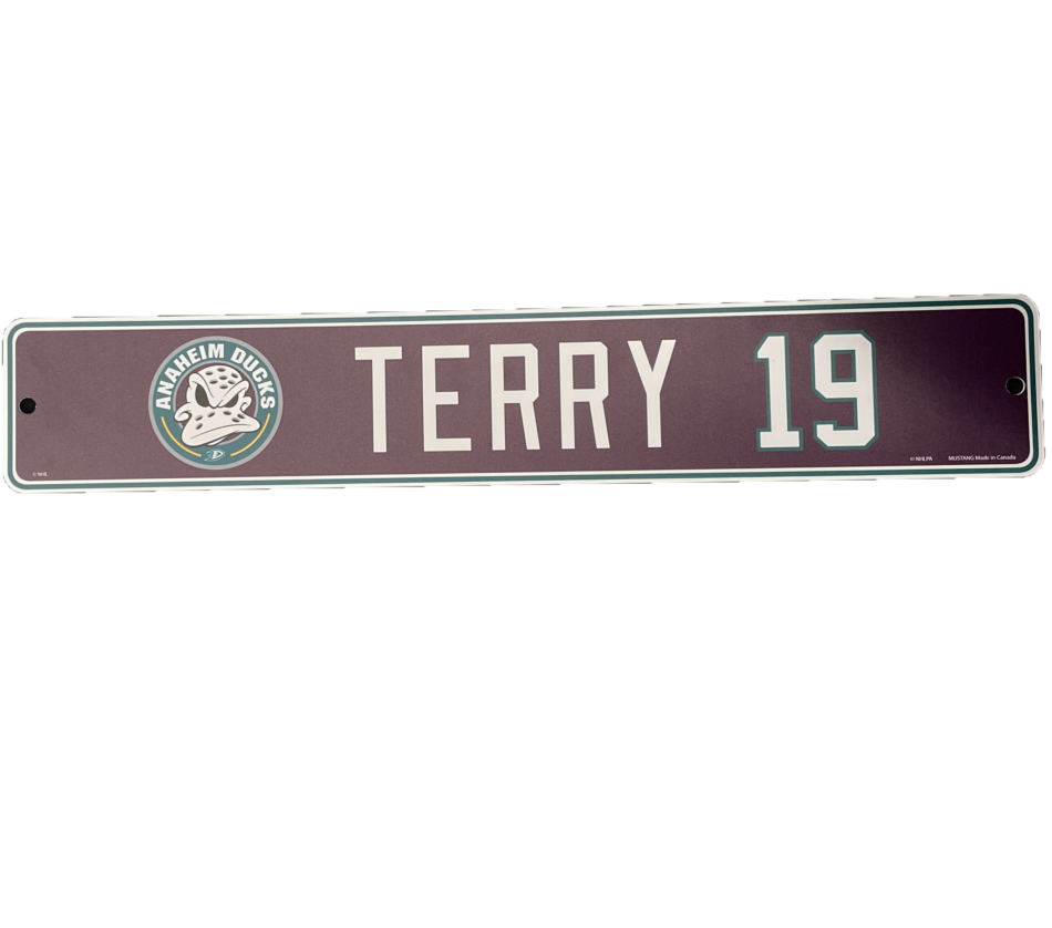 WW 3rd Terry #19 Name Sign