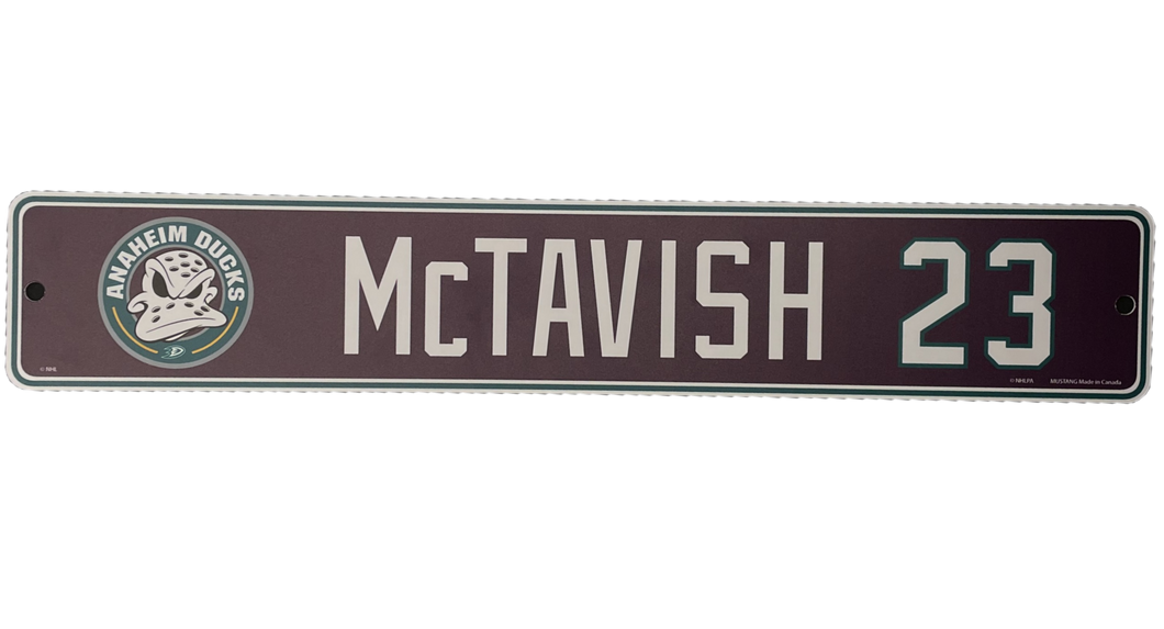 WW 3rd McTavish #23 Name Sign
