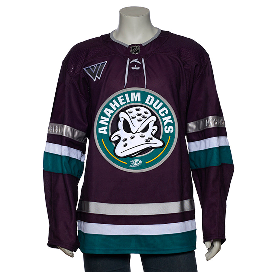 Ducks_2324_3RdJersey062323_0007_BLANK_900x.jpg